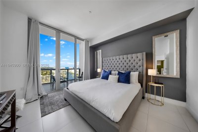Comprar apartamento no Beachwalk T3304