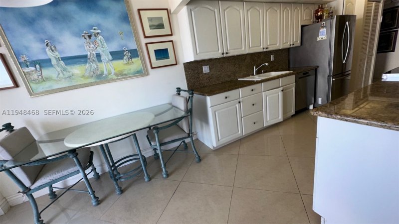 Comprar apartamento en Winston Towers 1909