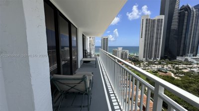 Comprar apartamento en Winston Towers 1909
