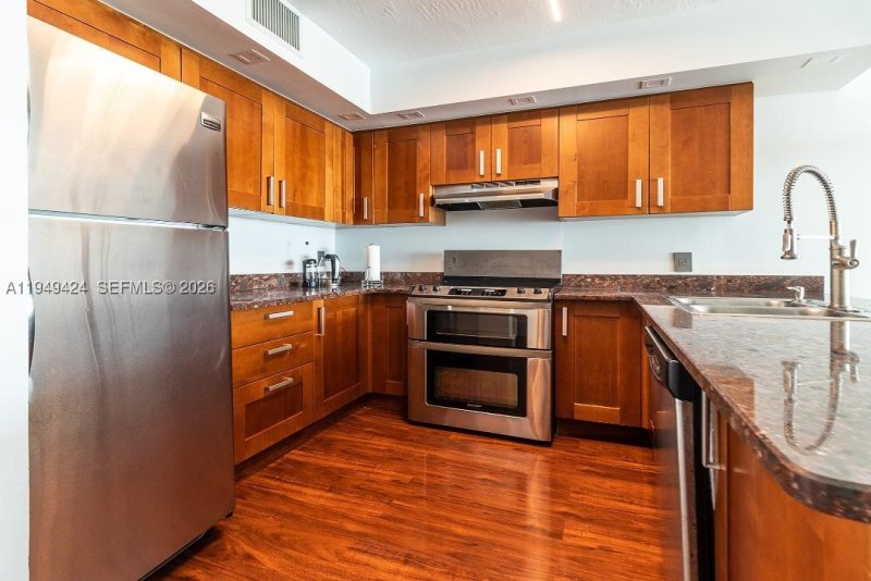 Property photo # 7