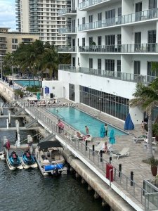 Hyde Beach House Apt #R2702