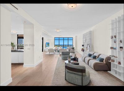 Comprar apartamento en Palazzo Del Sol 7055