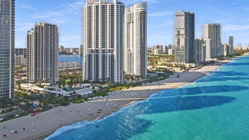 Condo for sale at Trump International Sonesta Beach Resort 2605