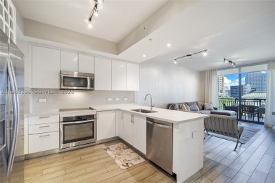Alquiler de apartamento en Nine at Mary Brickell Village 1208