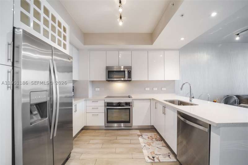 Alquiler de apartamento en Nine at Mary Brickell Village 1208