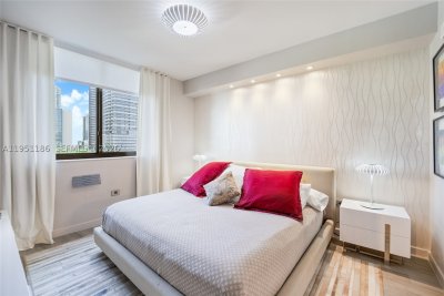 Alquiler de apartamento en Nine at Mary Brickell Village 1208