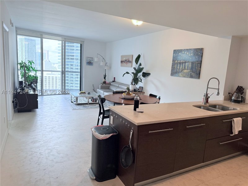 Condo for sale at Icon Brickell Tower I 2906