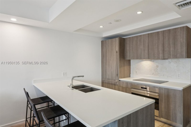 Comprar apartamento en SLS Lux Brickell 3802