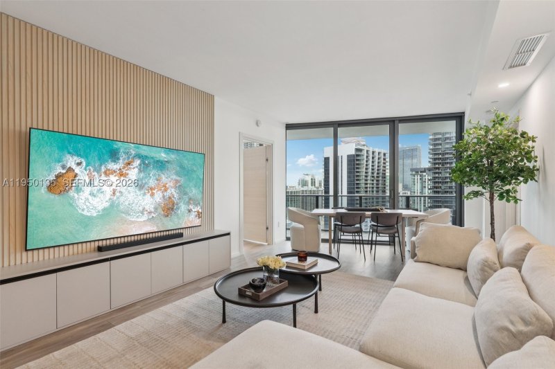 Comprar apartamento en SLS Lux Brickell 3802