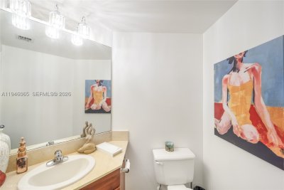 Alquiler de apartamento en Courvoisier Courts 404