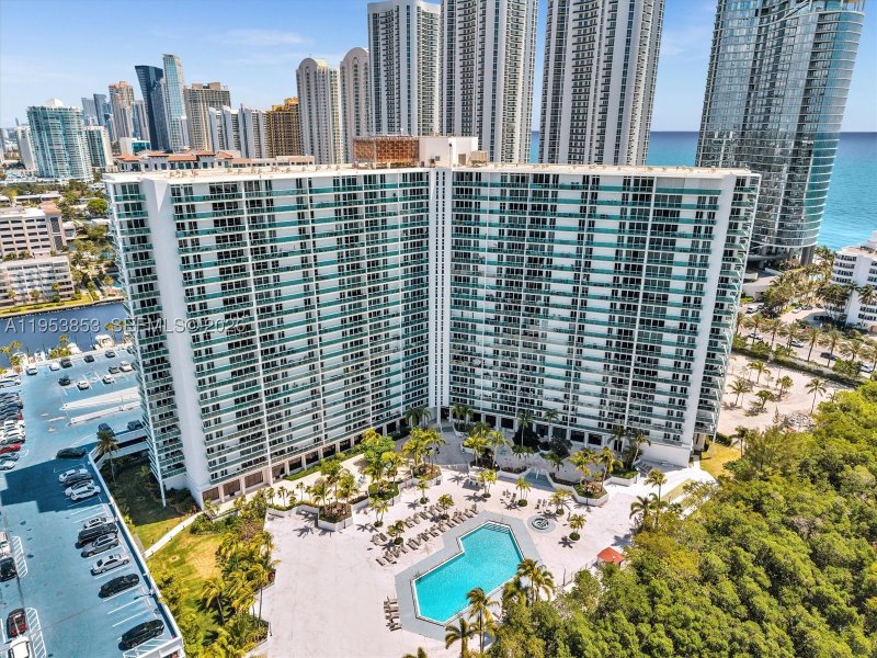 Apartment for rent at Arlen House 223