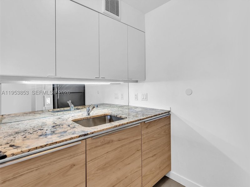 Apartment for rent at Arlen House 223
