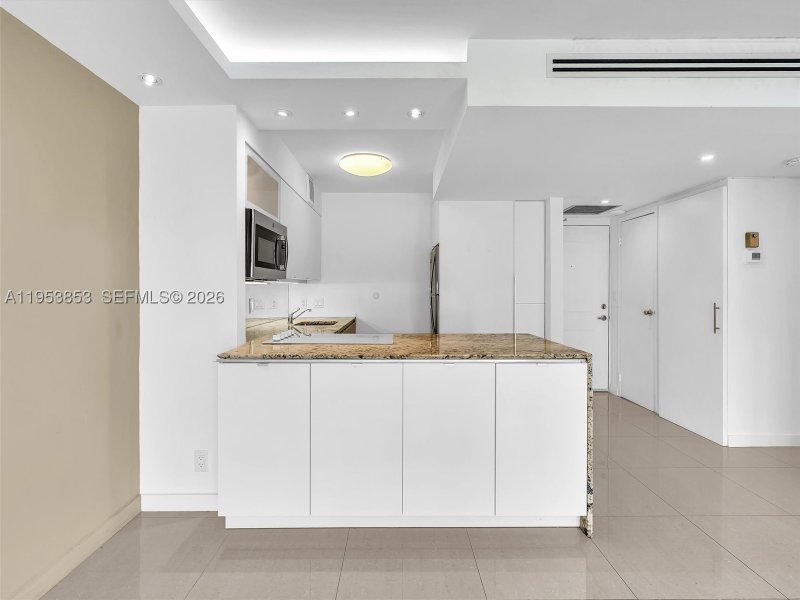 Apartment for rent at Arlen House 223