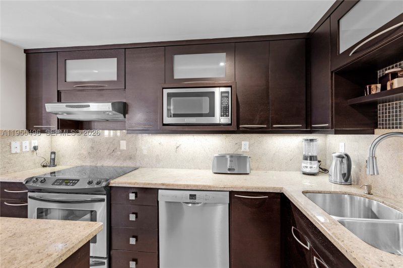 Comprar apartamento en Roney Palace 1006