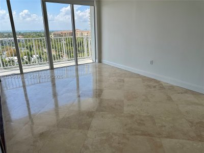 Alquiler de apartamento en Casa Del Mar 10D