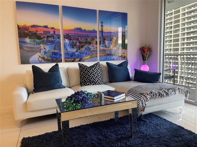 Apartment for rent at Opera Tower 2106