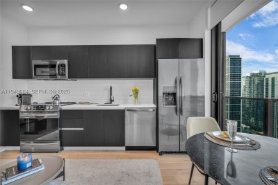 Comprar apartamento no The Elser Hotel and Residences 3207
