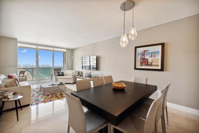 Aluguel de apartamento no Beach Club Two 4211