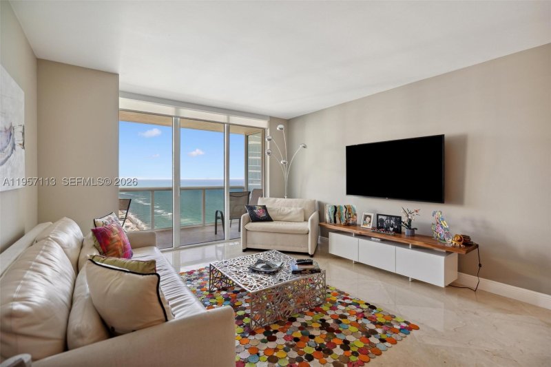 Alquiler de apartamento en Beach Club Two 4211