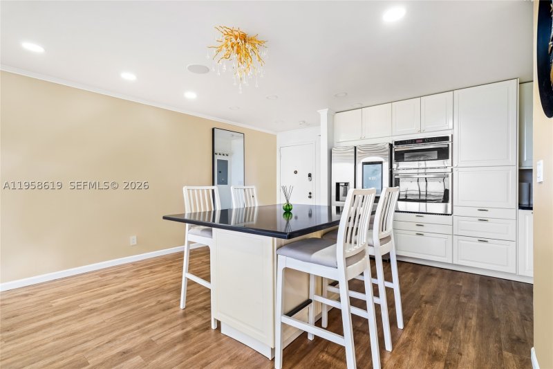 Condo for sale at Olympus Towers 604