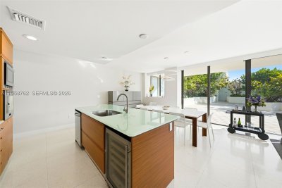 Comprar apartamento no Mei Miami Beach Condo 502