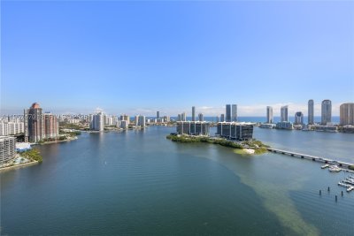 Peninsula I Apt #2906