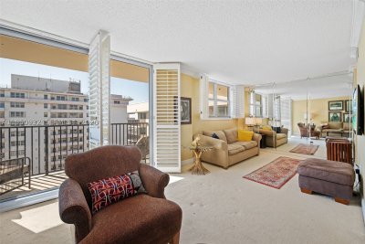 Comprar apartamento en Manatee 1102