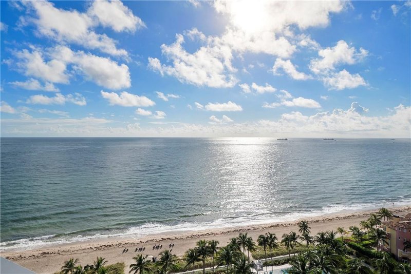 Condo for sale at Auberge Beach Residences Spa N1701/N1801