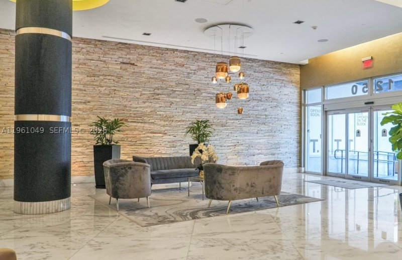 Condo for sale at Vue at Brickell 2310