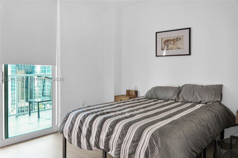 Condo for sale at Vue at Brickell 2310