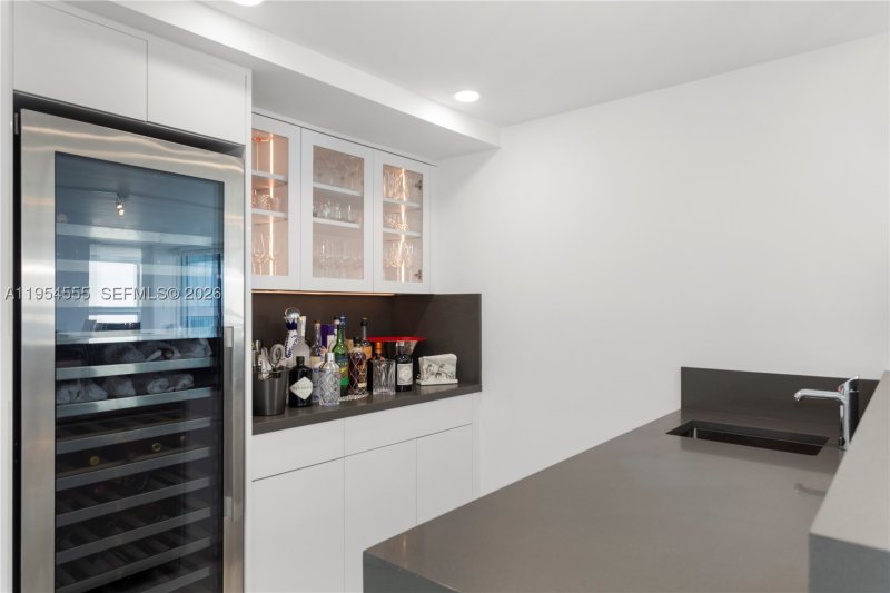 Condo for sale at Mirasol Ocean Towers PH06/08