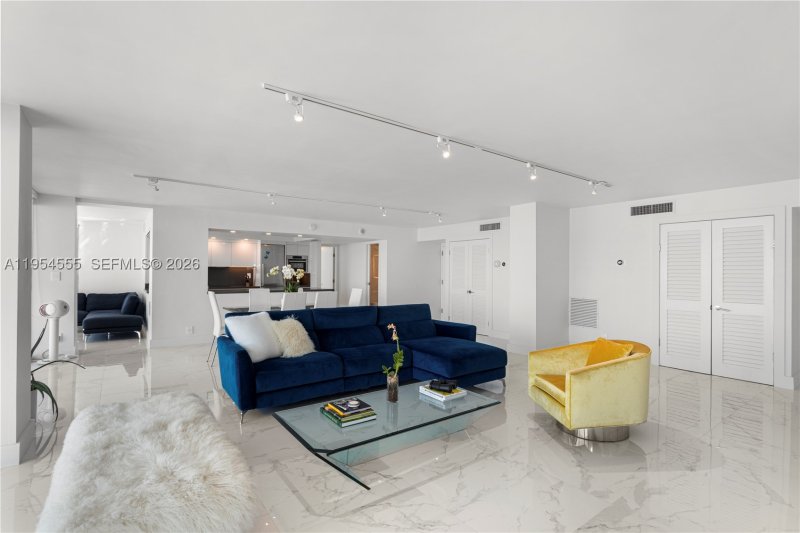 Condo for sale at Mirasol Ocean Towers PH06/08