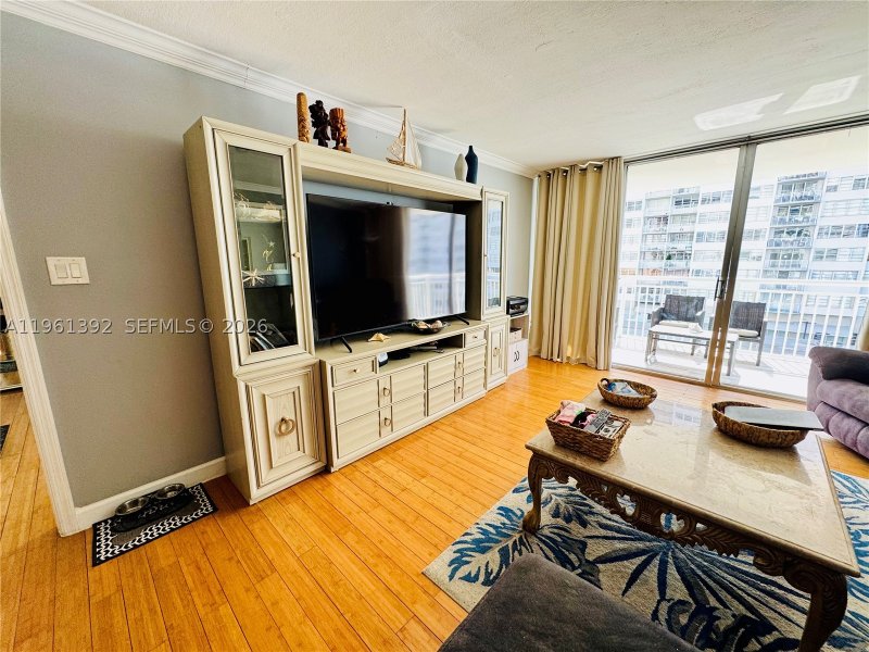 Condo for sale at Del Prado South Tower 503