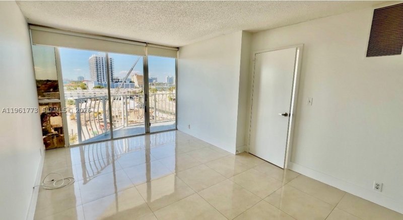 Apartment for rent at Grandview Palace 801