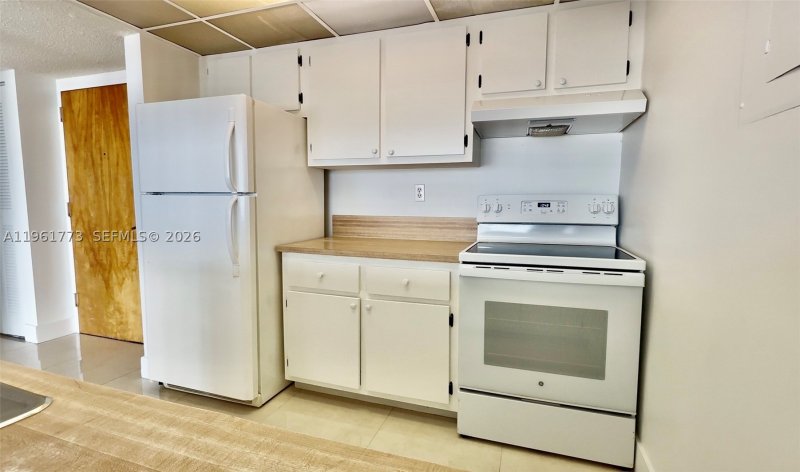 Apartment for rent at Grandview Palace 801