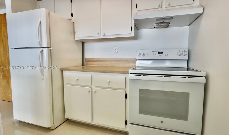 Apartment for rent at Grandview Palace 801