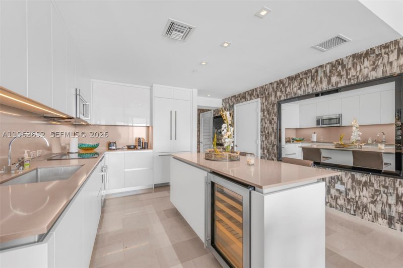 Comprar apartamento en Brickell City Centre Rise 3806
