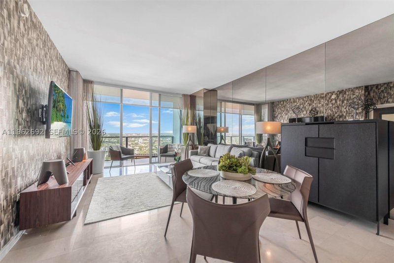 Comprar apartamento en Brickell City Centre Rise 3806