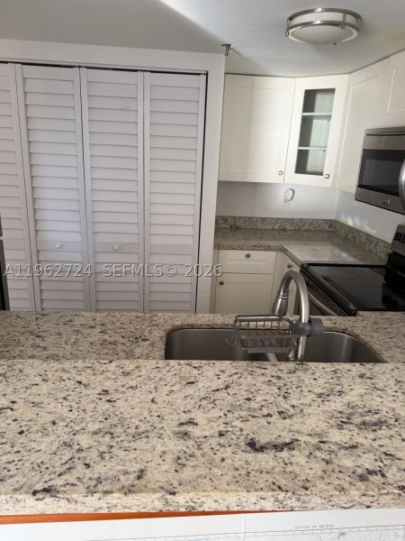 Condo for sale at Brickell Key Two 1505