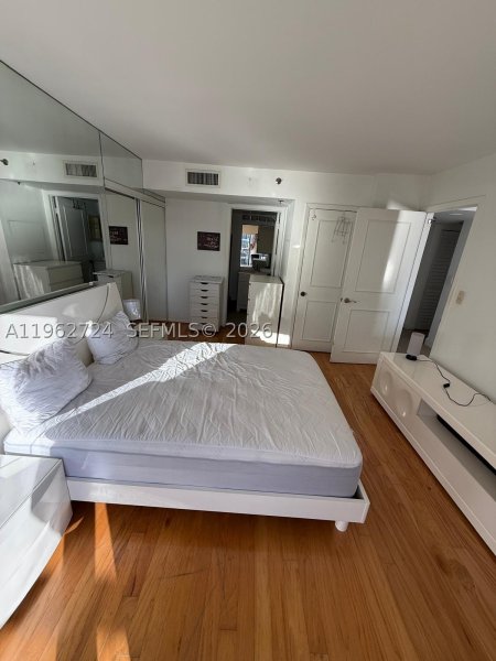 Condo for sale at Brickell Key Two 1505