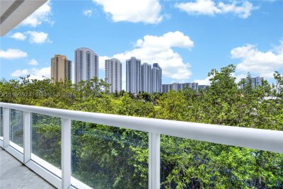 Comprar apartamento no Oceania 5 TH-9