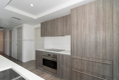 Comprar apartamento en SLS Lux Brickell 1409