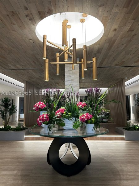 Comprar apartamento en Roney Palace 543