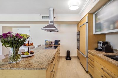 Aluguel de apartamento no Beach Club Three 1010