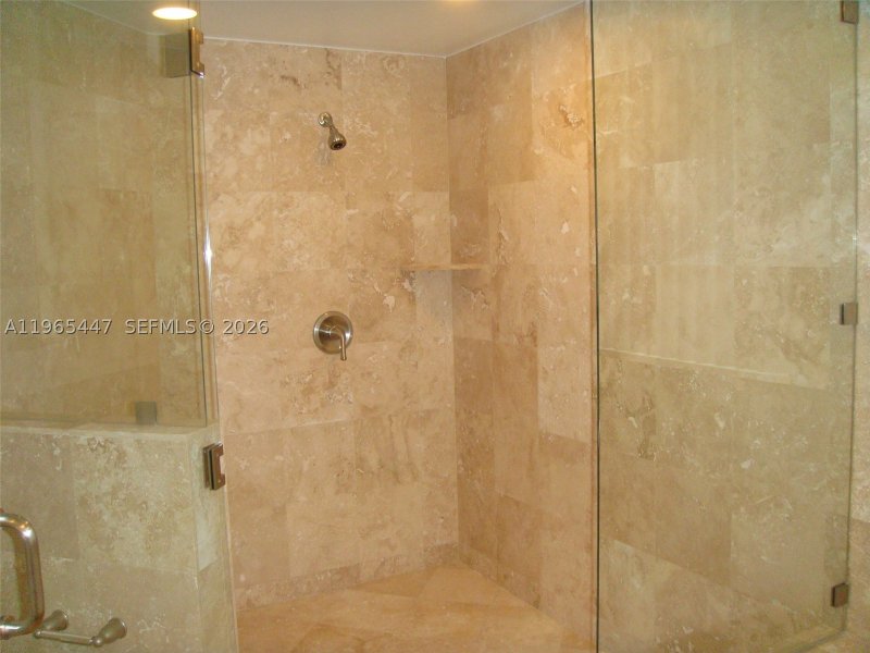 Apartment for rent at Duo Condo 406E
