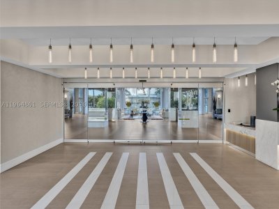 Comprar apartamento no Atlantic Two at The Point 305