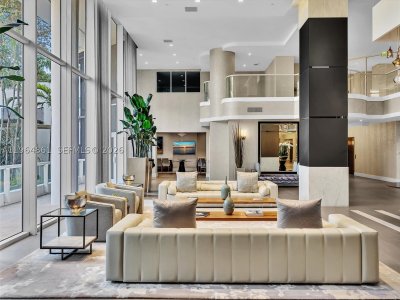 Comprar apartamento no Atlantic Two at The Point 305