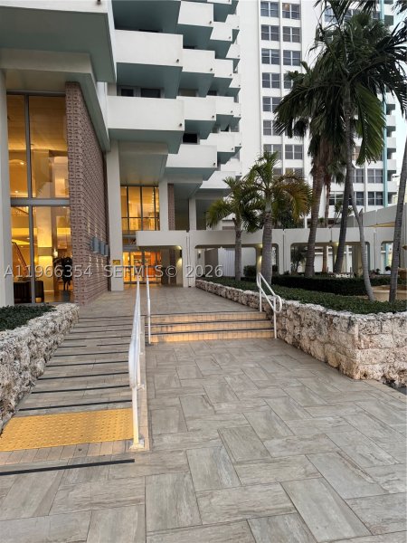 Apartment for rent at Triton Towers 936