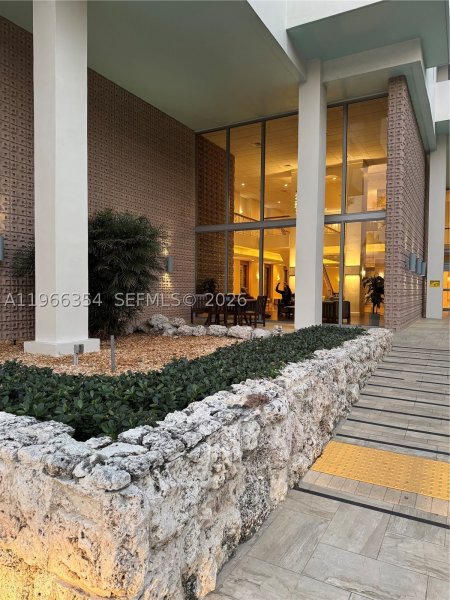 Apartment for rent at Triton Towers 936