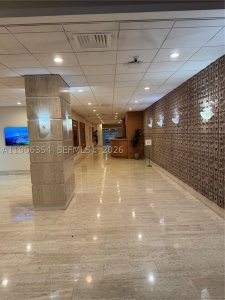 Aluguel de apartamento no Triton Towers 936
